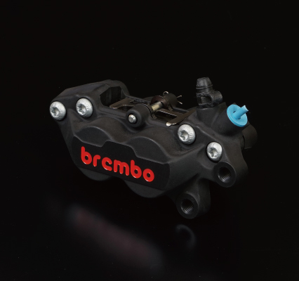 Brembo 4ポットキャリパー 40ｍｍ ブラック 赤ロゴ 右用 (2)パッド付き